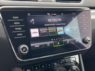 Skoda Superb Combi Active Plus FL 4x4 2.0 TDI 140kW