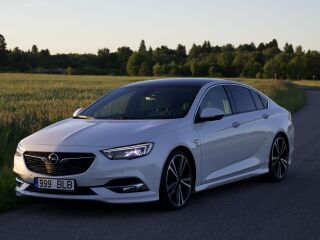 Opel Insignia OPC-line 1.5 121кВ