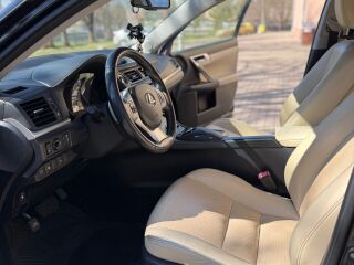 Lexus CT 200h 1.8