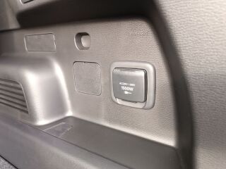 Mitsubishi Outlander Instyle Plus 4WD 2.4 PHEV 225кВ