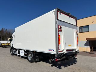 Renault T 380 4x2 EURO6 + CARRIER SUPRA 1150 U EURO 6 388kW