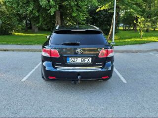 Toyota Avensis 2.0 112kW