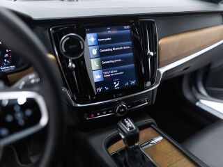 Volvo S90 2.0 140kW