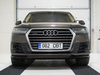 Audi Q7 S-LINE 3.0 V6 TFSI 245kW