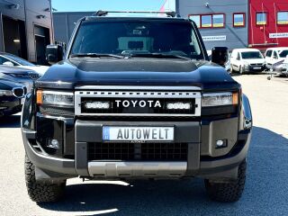 Toyota Land Cruiser SUV 2.8 D-4D Legend Technology 2.8 151кВ