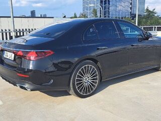 Mercedes-Benz E 300 e AMG 2.0 150kW