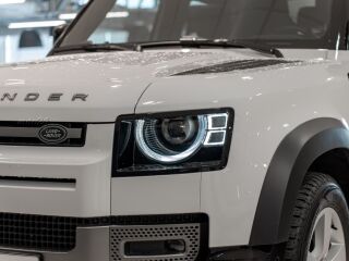 Land Rover Defender 90 X-Dynamic SE 3.0 183kW