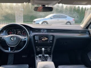 Volkswagen Passat Highline 1.6 88кВ