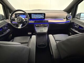 Mercedes-Benz V 300 A3 4-Matic Amg-Line Ex Lang 2.0 R4 174kW