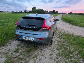 Volvo V40 2.0 110кВ