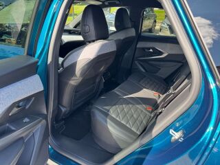 Peugeot 3008 GT Hybrid 136 e-DCS6 1.2 100kW