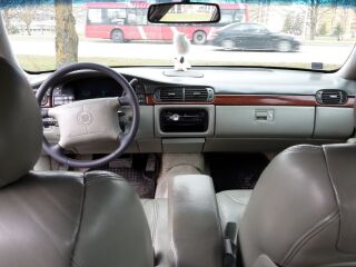 Cadillac DeVille 4.6 V8 205kW