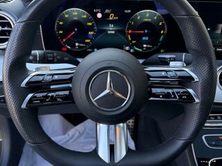 Mercedes-Benz E 300 AMG 4 MATIC NIGHT PACKET 2.0 143кВ