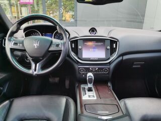 Maserati Ghibli SQ4 302кВ