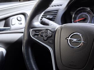 Opel Insignia 1.6 100kW