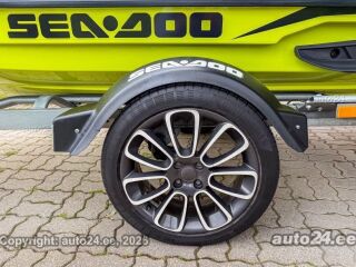 Sea-Doo RXT-X 300 RS 80 tundi 1.6 ROTAX 220kW
