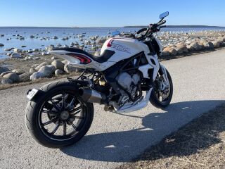 MV Agusta Brutale 800 Dragster R3 92kW