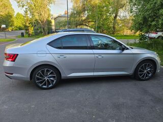 Skoda Superb 2.0 140kW