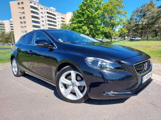 Volvo V40 SUMMUM XENIUM 1.6 T3 110kW