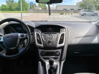 Ford Focus 1.6 77kW