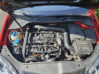 Volkswagen Golf GTI 2.0 147kW