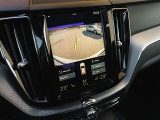 Volvo XC60 R-Design D5 AWD 2.0 173kW