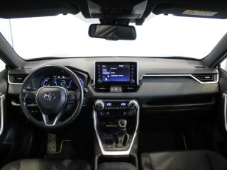 Toyota RAV4 Style 2.5 131кВ