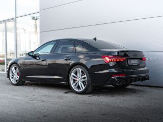 Audi A6 S-line 55TFSIe quattro 2.0 270kW