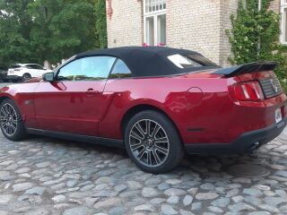 Ford Mustang GT 4.6 V8 24v SOHC 235kW