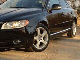 Volvo S80 R-Design 2.0 D4 100кВ