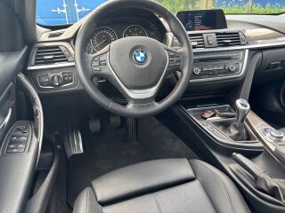 BMW 318 Sport 2.0 D 100kW