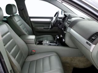Volkswagen Touareg Highline ATM 4.9 V10 TDI 230kW