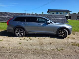 Volvo V90 Cross Country 2.0 173kW