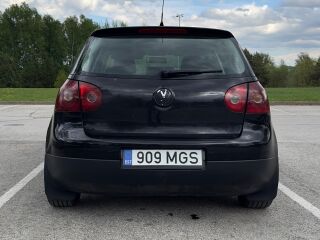Volkswagen Golf 1.6 75kW