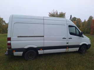 Mercedes-Benz Sprinter 2.1 95кВ