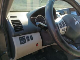 Mitsubishi L200 2.5 131kW