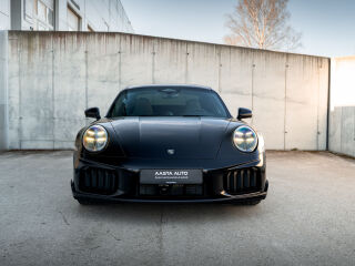 Porsche 911 TURBO S 3.6 523kW