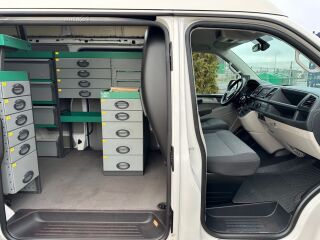 Volkswagen Transporter L2H2 4-Motion Serviceline Dsg 2.0 Tdi 110kW
