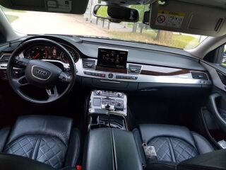 Audi A8 4.2 283kW