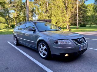 Volkswagen Passat Highline 1.9 R4 TDI 96кВ