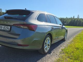 Skoda Octavia Elegance plus 2.0 110kW