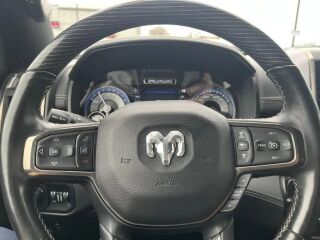 Ram 1500 Limited Night Crew Cab 5.7 V8 Hemi 395hp