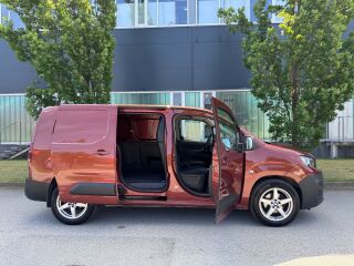 Peugeot Partner MY2020 - Long N1 KAT - Comfort Pack / ATM 1.5 BlueHDI 96кВ