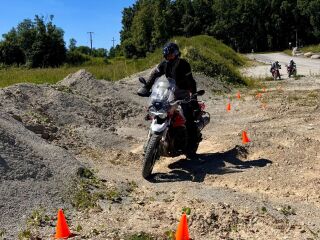 Moto Guzzi V85TT Premium V2 59kW