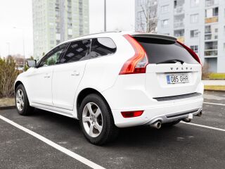 Volvo XC60 R-Design Finish Facelift 2.0 120kW