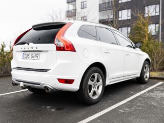 Volvo XC60 R-Design Finish Facelift 2.0 120kW