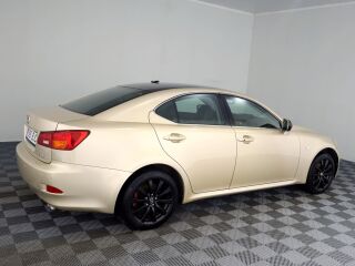 Lexus IS 220 Luxury 2.2 D 130kW