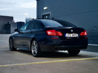 BMW 520 M-Sportpakett Shadowline xDrive LCI 2.0 B47 140kW
