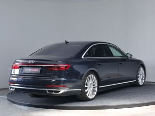 Audi A8 L Quattro 3.0 V6 TDI 210кВ
