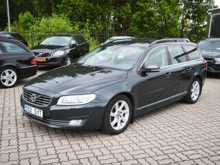Volvo V70 MOMENTUM FACELIFT 2.0 133kW